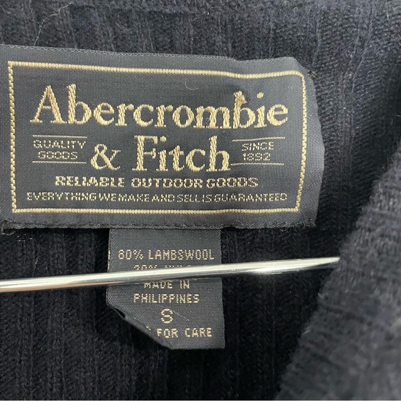 Abercrombie & Fitch Lambswool Blend Blue LS Sweater Size Small - Picture 3 of 9